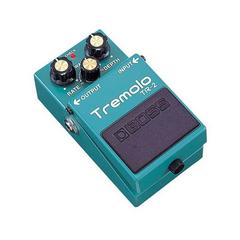BOSS TR-2 Tremolo гитарная педаль