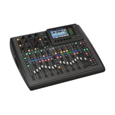BEHRINGER X32 compact. Цифровой микшерный пульт, 16 каналов.